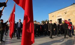 Atatürk için Anıtkabir'de devlet töreni düzenlendi