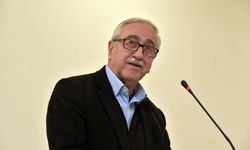 Akıncı’nın “Yaşandığı Gibi” adlı kitabının üçüncü cildi tanıtıldı