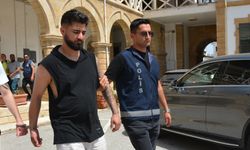 Keçeli "Dua" etmedi diye kız arkadaşını dövdü