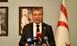 Ünal Üstel: “Kayıp şahıslar konusu siyasete alet edilemez”