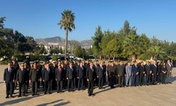 KKTC 42 yaşında.... Dr. Fazıl Küçük Anıt Mezarı'nda tören düzenlendi