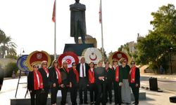 Cumhurbaşkanı Tufan Erhürman Atatürk Anıtı’nda düzenlenen törene katıldı