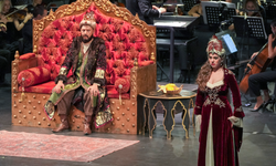 “Saraydan Kız Kaçırma” Operası Antalya Kültür Yolu Festivali’nde sahnelendi