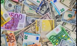 Dolar ve Euro zirvede