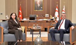 Cumhurbaşkanı Tufan Erhürman, KKTC Londra Temsilcisi, Büyükelçi Aysan Mullahasan’ı kabul etti