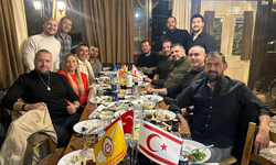 Galatasaray Taraftar Derneği yönetimi yıl sonu yemeğinde buluştu