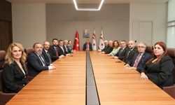 Cumhurbaşkanı Erhürman, Kıbrıs Türk Sanayi Odası Başkanı ve yönetim kurulu üyeleriyle bir araya geldi