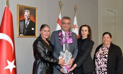 Erhürman, Muhtarlar Birliği Başkanı ve Birlik Üyelerini kabul etti