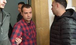 Annesini döven abisini bıçaklamıştı: Teminata bağlandı