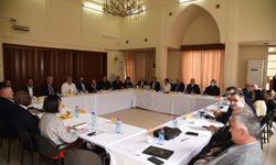 Kıbrıslı Türk ve Kıbrıslı Rum siyasi partiler ara bölgede bir araya geldi