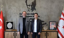 Sadıkoğlu, milli atlet Tazegül ile görüştü