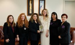 Nilden Bektaş Erhürman, Mormenekşe Çağdaş Kadınlar Derneği Başkan ve beraberindeki heyet ile görüştü