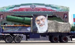 İran: "Komşu ülkelerin çıkarlarına saldırmıyoruz, ABD'nin tesislerine ve üslerine saldırıyoruz"