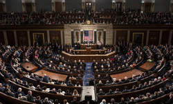 ABD Senatosu, Trump'ın İran'a yönelik saldırıları konusunda "savaş yetkileri" tasarısını oylayacak