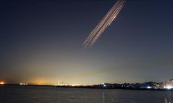 İran, Arap ülkelerindeki ABD üsleri ve kritik noktalara 11 günde en az 839 füze saldırısı düzenledi