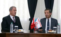 Dışişleri Bakanı Ertuğruloğlu, TBMM Milli Savunma Komisyonu heyetini kabul etti