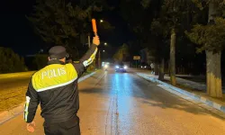 Trafik denetimlerinde 380 sürücü rapor edildi, üç sürücü tutuklandı