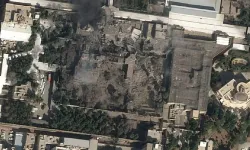 Hamaney'i öldüren operasyonun detayları: CIA yerini tespit etti, İsrail saldırı saatini değiştirdi