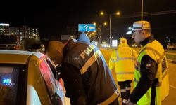 Denetimlerde 3 bin 40 sürücü kontrol edildi; 1 sürücü tutuklandı
