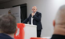 Özkunt: “Vatan millet bayrak” edebiyatları yetmedi şimdi de kirliliklerini kapatmak için yasalarla oynuyorlar