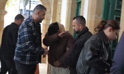 Üzerinden ve evinden yasaklı madde çıktı