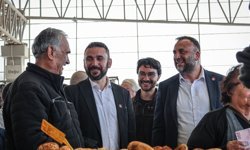 TDP Gazimağusa'da açık pazarda esnaf ve vatandaşlarla buluştu