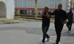 Üvey kardeşini darp eden zanlı mahkemeye çıkarıldı