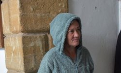 Düzova’da Bıçaklı Kavga: Boşanma Aşamasındaki Eşini Yaralayan Zanlı Teminata Bağlandı