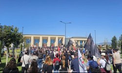 BY : "Genel grev düzenleyen sendikalarla dayanışma içindeyiz, pazartesi günü eylemdeyiz"