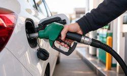 Akaryakıta zam: Benzin ve Euro Diesel 4 TL arttı