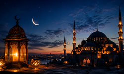 İslam alemi Mevlid Kandili'ni idrak ediyor