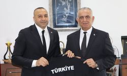 Çavuşoğlu, spor federasyonlarının başkanlarını kabul etti