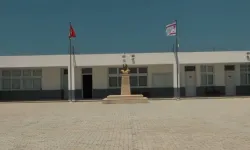 Çayırova İlkokulu yenilenen binasıyla eğitime hazır
