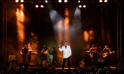 Teoman Girne’yi Salladı: Kıbrıs’ta Unutulmaz Rock Gecesi