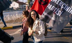 Öğrenciler Yolda, Şirketler Kâr Peşinde: Ulaşım Hakkı Gasbediliyor!