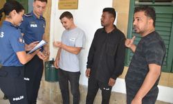 KKTC'de izinsiz ikamet eden 2 zanlıya 8 gün tutukluluk
