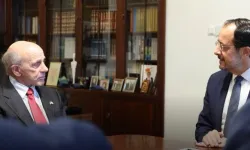 Breslow’dan Baf’taki askeri üsse ziyaret talebi