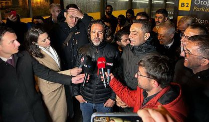 Gazeteciler Timur Soykan ve Murat Ağırel, yurt dışına çıkış yasağıyla serbest bırakıldı