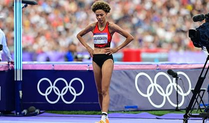 Ataoğlu, Buse Savaşkan'ı tebrik etti