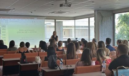 Öğretmenlere yönelik hizmet içi eğitim programı başladı