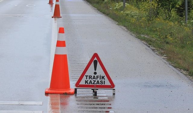 Girne’de trafik kazası yapan alkollü iki sürücü tutuklandı