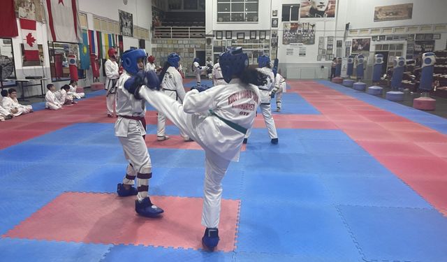 İsmet Iraz Taekwondo Sparing müsabakaları yapıldı