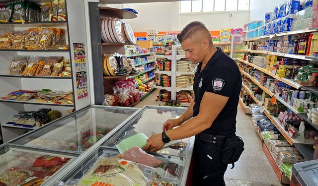 İskele Belediyesi'nden hijyen ve sağlık denetimi: 7 iş yerinde son kullanım tarihi geçmiş 835 ürüne el konuldu