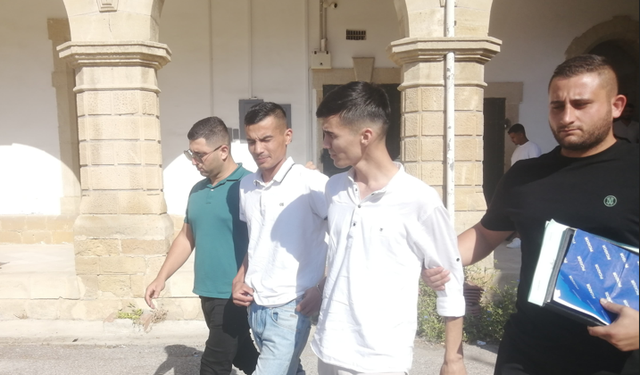 Sahte Davranışla para temini suçu iddiasıyla mahkemeye çıkarıldı