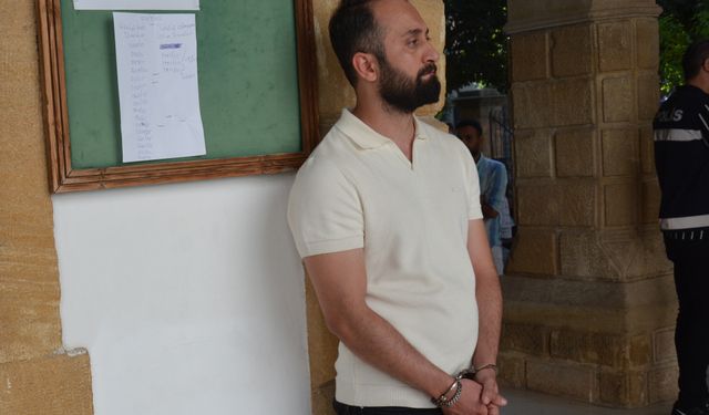 Kendinden ayrılmak isteyen kadını ciddi şekilde darbetti