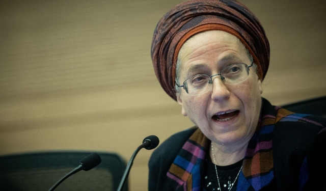 İsrailli bakandan, birkaç haftaya Gazze'ye saldırıların yeniden başlaması tehdidi