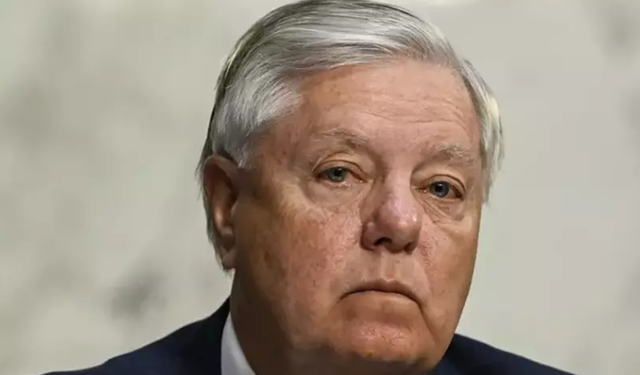 Epstein dosyasında, ABD'li Senatör Graham'ın ismi 100'den fazla belgede yer alıyor