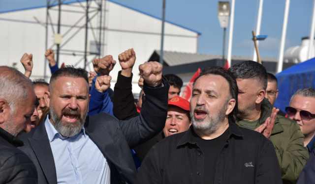 KTAMS VE KAMUSEN özelde sendikalaşmaya destek için grev yaptı... EKTAM çalışanlarını ziyaret etti