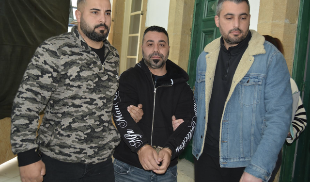 Bahçe Duvarındaki Pusuda Yakayı Ele Verdi