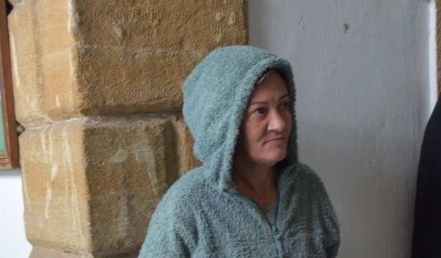 Düzova’da Bıçaklı Kavga: Boşanma Aşamasındaki Eşini Yaralayan Zanlı Teminata Bağlandı